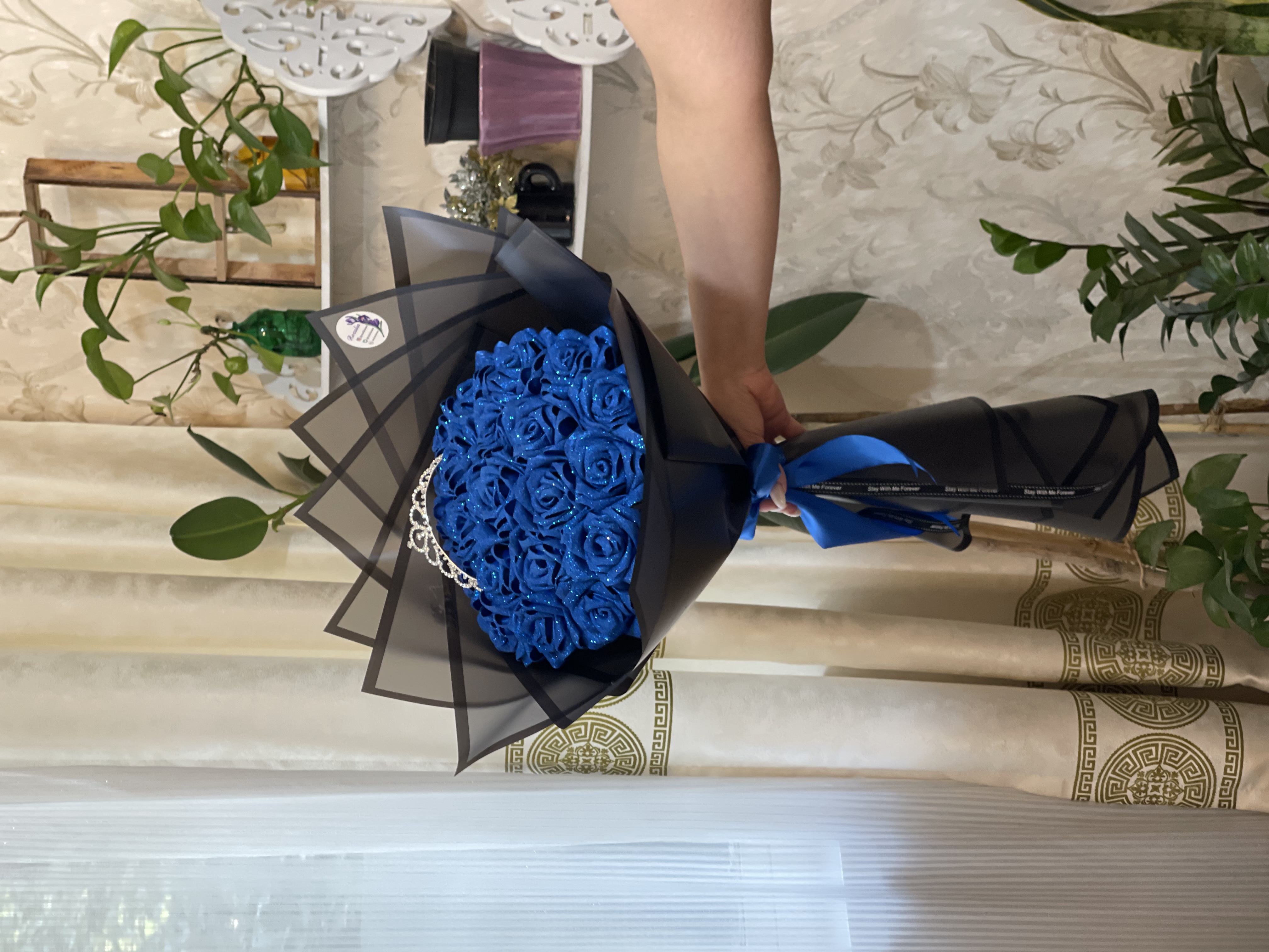 دسته گل روبانی ۲۰ شاخه فول شاین رنگ آبی